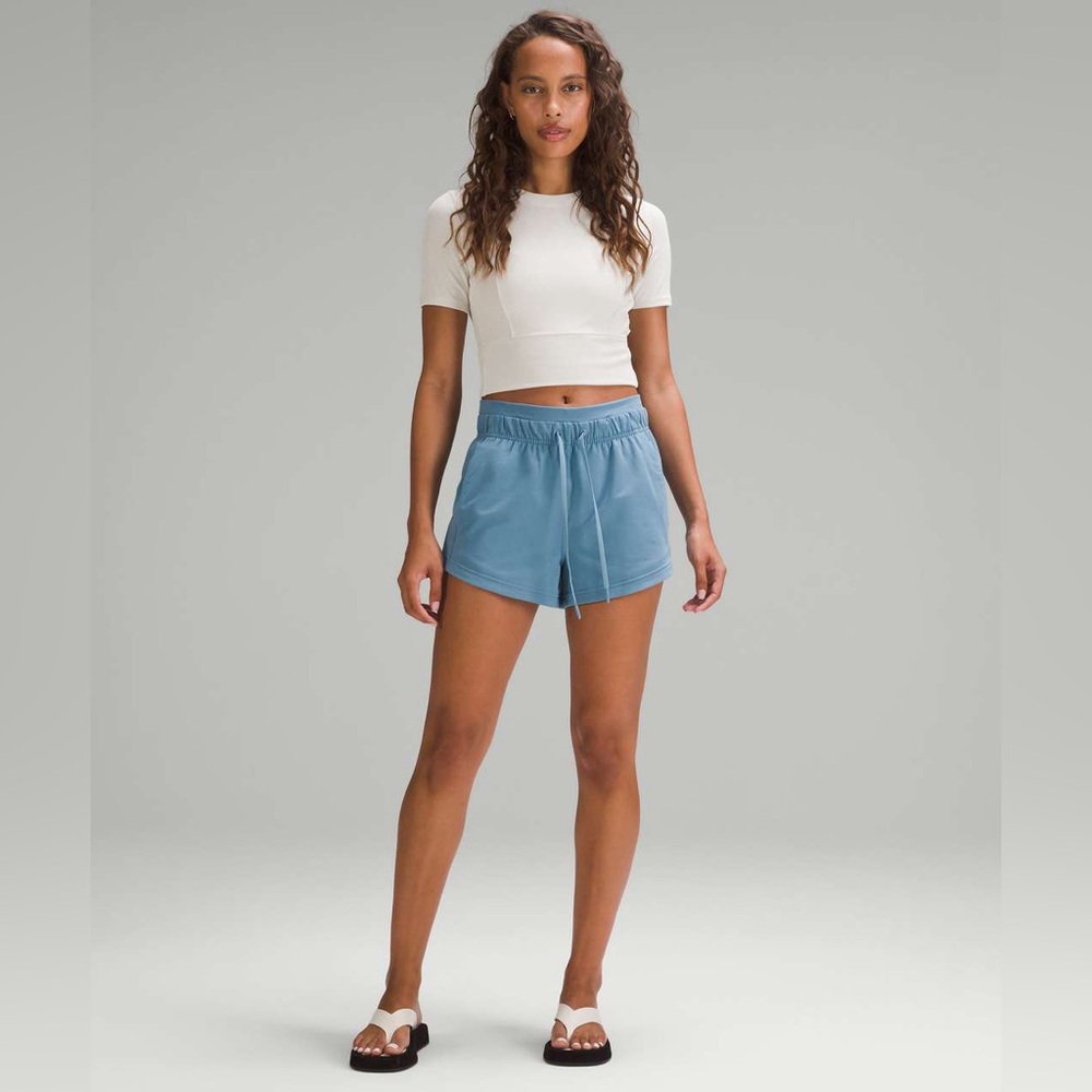 Lululemon inner glow high rise short 3”, size 8, color: utility blue